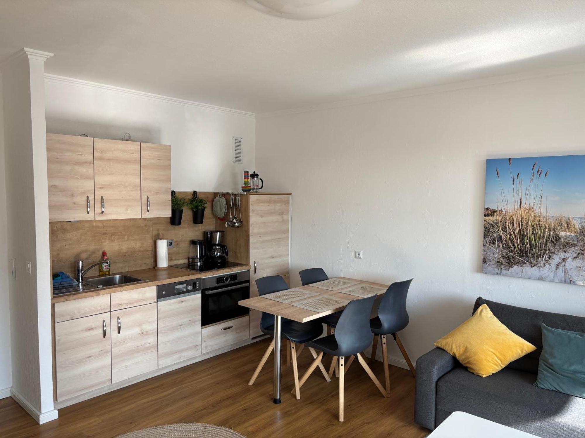 Ferienwohnung Fuer 4 Gaeste In Groemitz Exterior photo